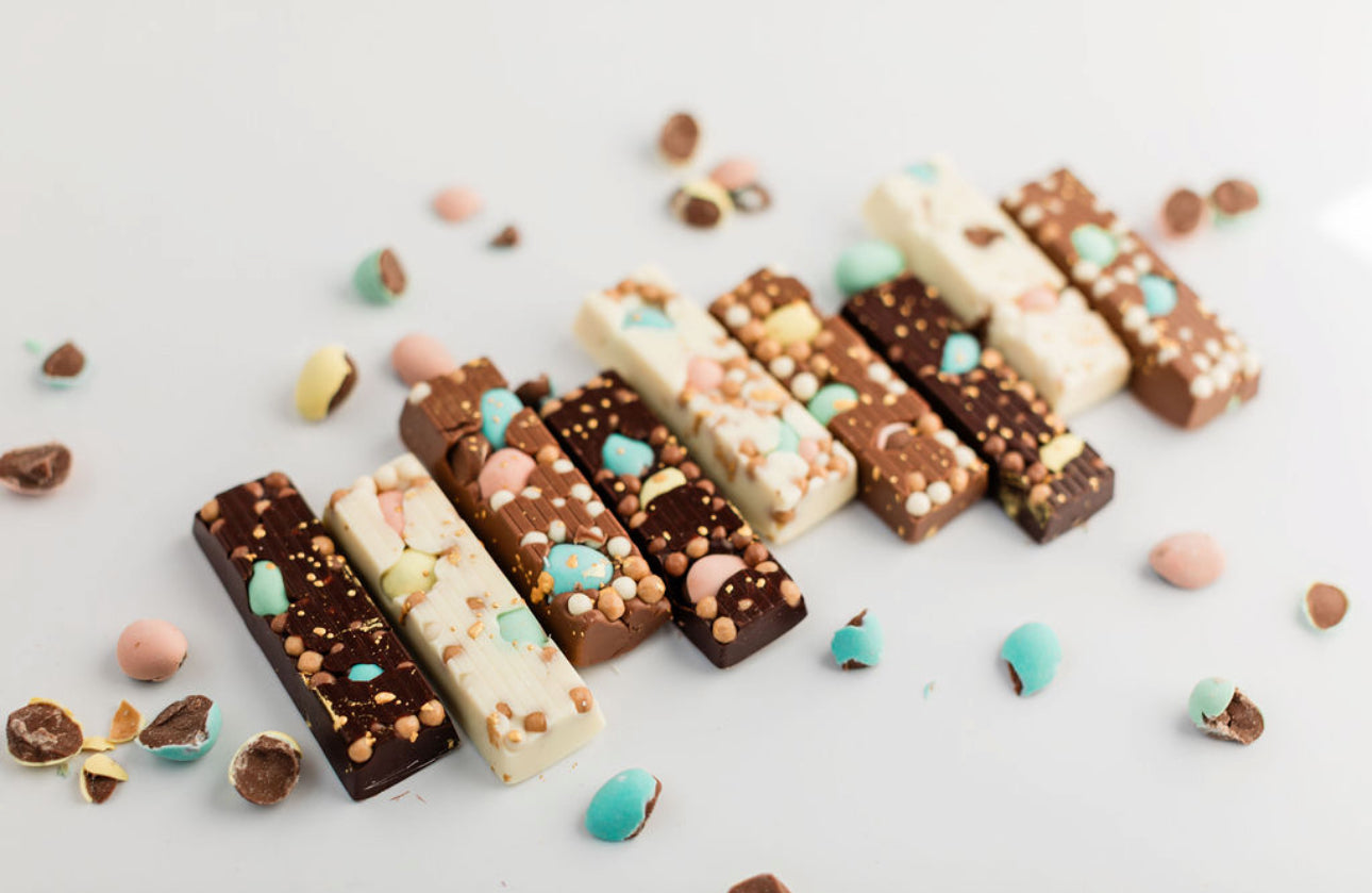 Mini Egg Crunchy Bars
